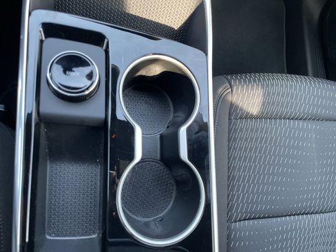 Used 2026 Chevrolet Equinox LT image 23