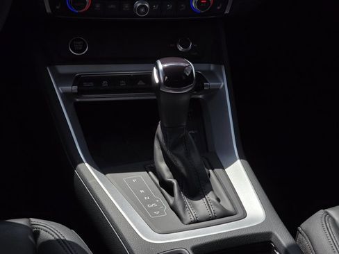 Used 2025 Audi Q3 2.0T Premium w/ Convenience Package AWD/4WD image 21