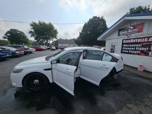Used 2017 Ford Taurus Police Interceptor AWD w/ Ready For The Road Package image 23