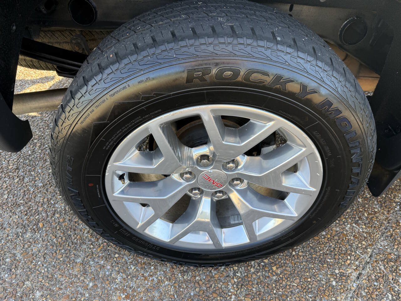 Used 2018 GMC Sierra 1500 SLT w/ Texas SLT Premium Package AWD/4WD image 15