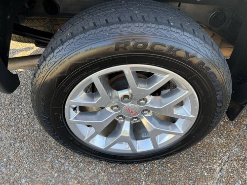 Used 2018 GMC Sierra 1500 SLT w/ Texas SLT Premium Package AWD/4WD image 15