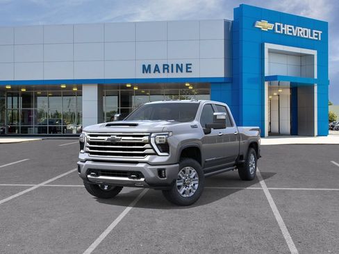 New 2026 Chevrolet Silverado 3500 High Country w/ Technology Package AWD/4WD image 8