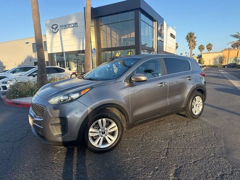 Used 2017 Kia Sportage LX FWD image 1
