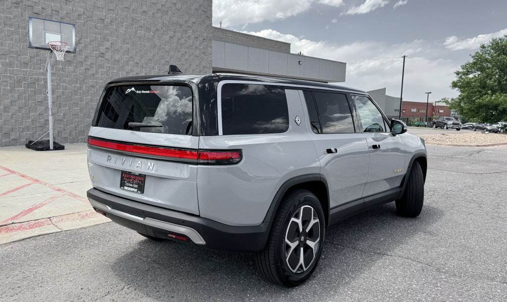 Used 2024 Rivian R1S Adventure Quad AWD/4WD image 6