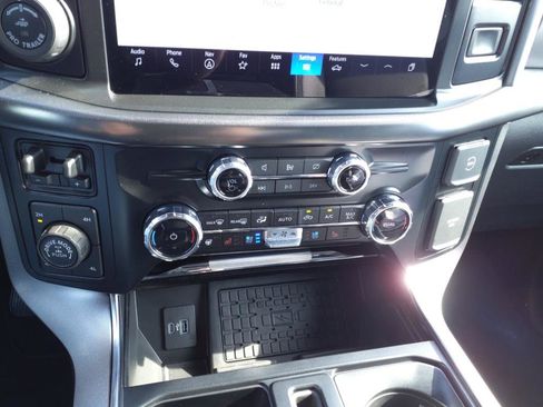 Used 2024 Ford F150 Platinum w/ Equipment Group 702A High image 18