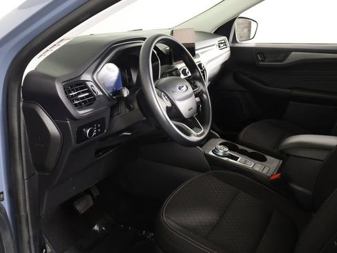 Used 2025 Ford Escape Active AWD/4WD image 19