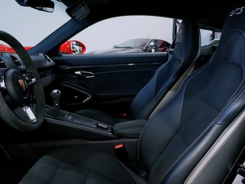 Used 2023 Porsche 718 Cayman GTS w/ GTS Interior Package RWD image 25