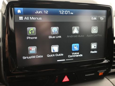 Used 2019 Hyundai Veloster 2.0 Premium FWD image 21