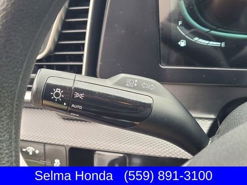 Used 2024 Kia Sportage LX image 15