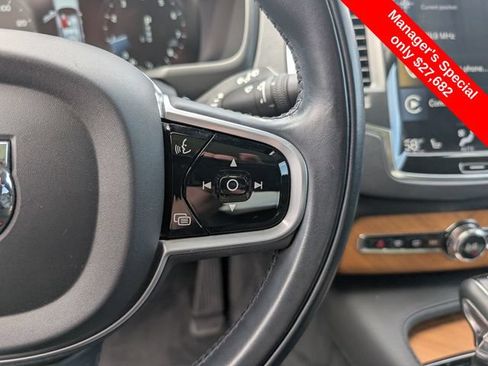 Used 2021 Volvo XC90 T6 Momentum w/ Climate Package AWD/4WD image 19