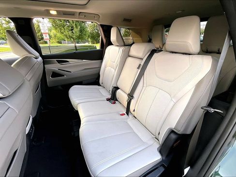 Certified 2026 INFINITI QX60 Luxe w/ Cargo Package AWD/4WD image 32