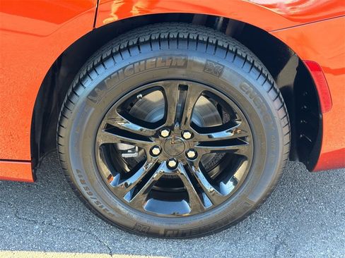Used 2022 Dodge Charger SXT image 9