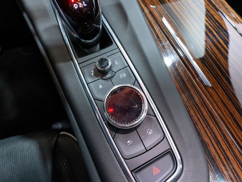 Used 2021 Cadillac Escalade Premium Luxury w/ Driver Assist Tech Package image 28