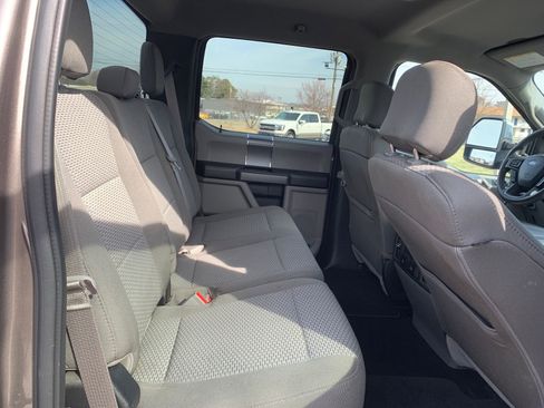 Used 2019 Ford F250 XLT w/ XLT Premium Package image 26