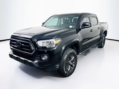 Used 2023 Toyota Tacoma SR5 image 3