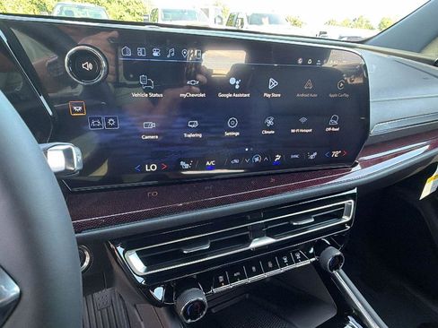 New 2026 Chevrolet Traverse Z71 w/ Driver Confidence Package AWD/4WD image 25