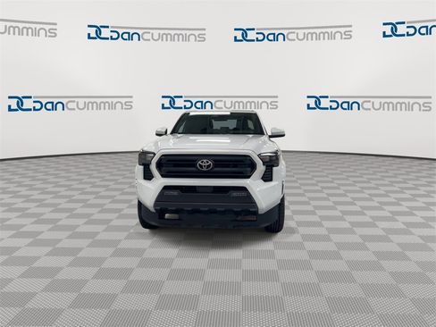 Used 2024 Toyota Tacoma SR5 image 3