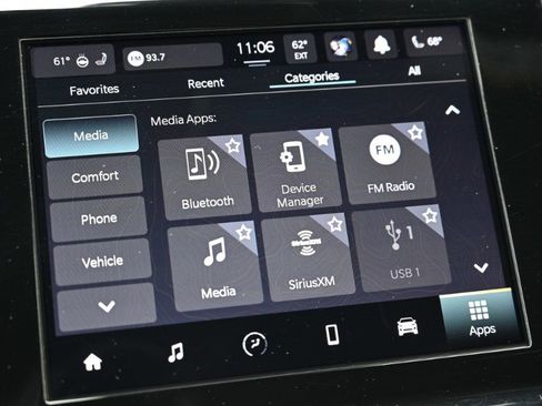 Used 2024 Jeep Grand Cherokee L Laredo image 28