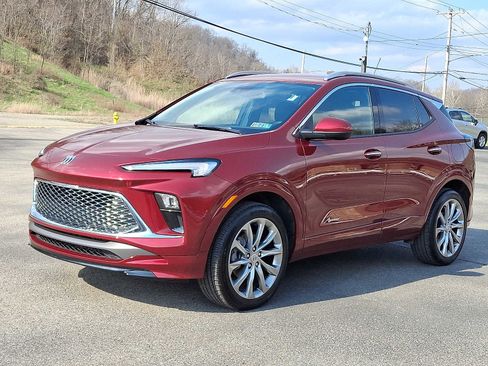 Certified 2024 Buick Encore GX Avenir w/ Avenir Convenience Package AWD/4WD image 3