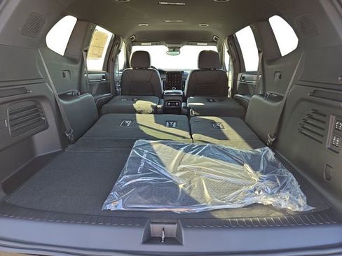 New 2026 GMC Acadia Denali w/ Super Cruise Package image 37