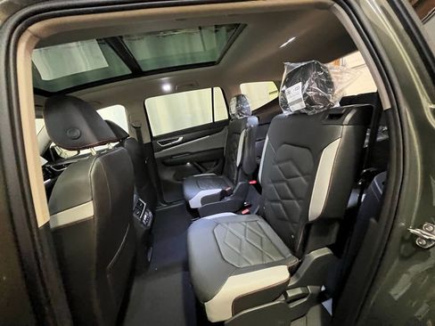 New 2026 Volkswagen Atlas Peak Edition AWD/4WD image 22