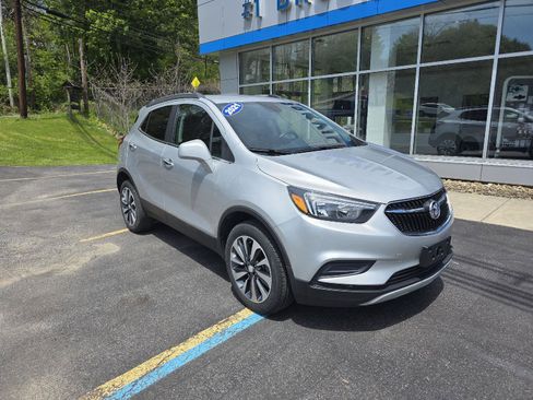 Used 2021 Buick Encore Preferred w/ Safety Package AWD/4WD image 1