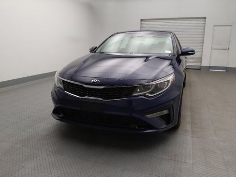 Used 2020 Kia Optima LX FWD image 15