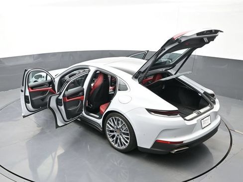 Certified 2025 Porsche Panamera 4 E-Hybrid AWD/4WD image 29
