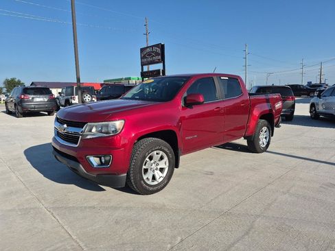 Used 2017 Chevrolet Colorado LT w/ LT Convenience Package AWD/4WD image 2