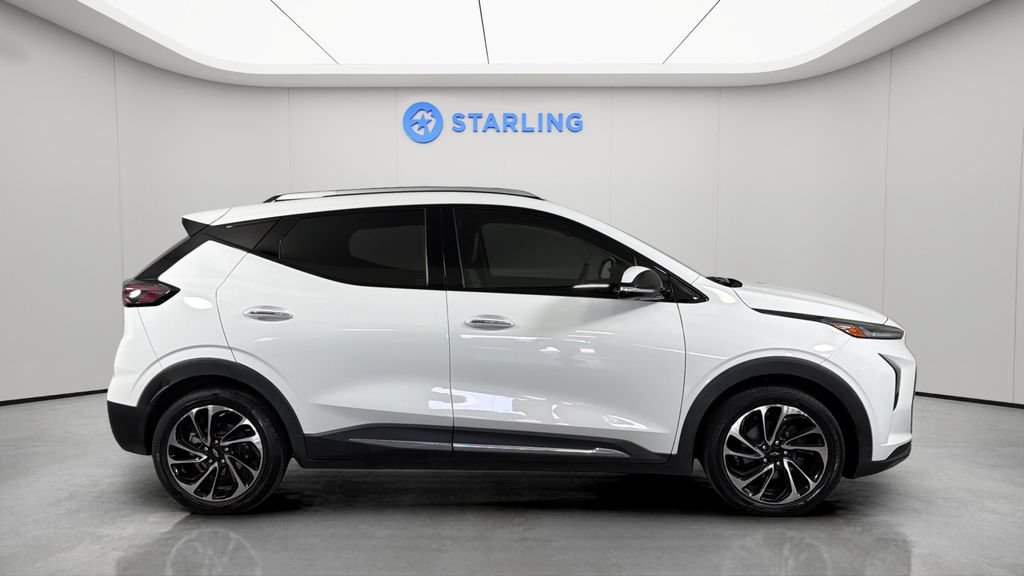 Certified 2023 Chevrolet Bolt EUV Premier FWD image 12