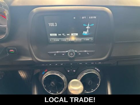 Used 2018 Chevrolet Camaro LT RWD image 3