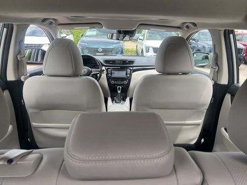 Used 2018 Nissan Rogue Sport SL w/ SL Premium Package AWD/4WD image 13