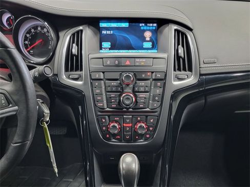 Used 2017 Buick Cascada Premium image 19