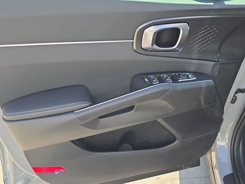 New 2026 Kia Sorento EX FWD image 18