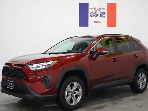 Used 2023 Toyota RAV4 XLE image 8