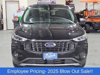 New 2025 Ford Escape Active w/ Cold Weather Package