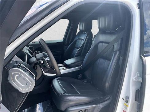 Used 2019 Land Rover Range Rover Sport HST image 27