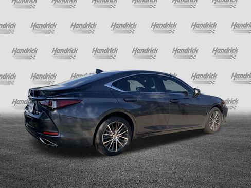 Used 2025 Lexus ES 350 w/ Premium Package FWD image 10
