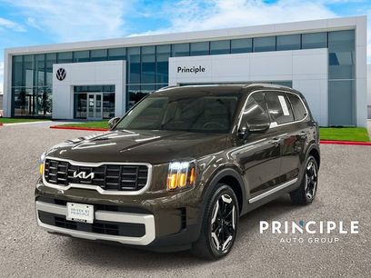 Used 2025 Kia Telluride S
