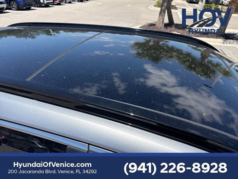 Certified 2025 Hyundai Tucson SEL image 12