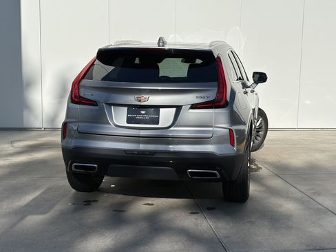 Certified 2024 Cadillac XT4 Premium Luxury image 4
