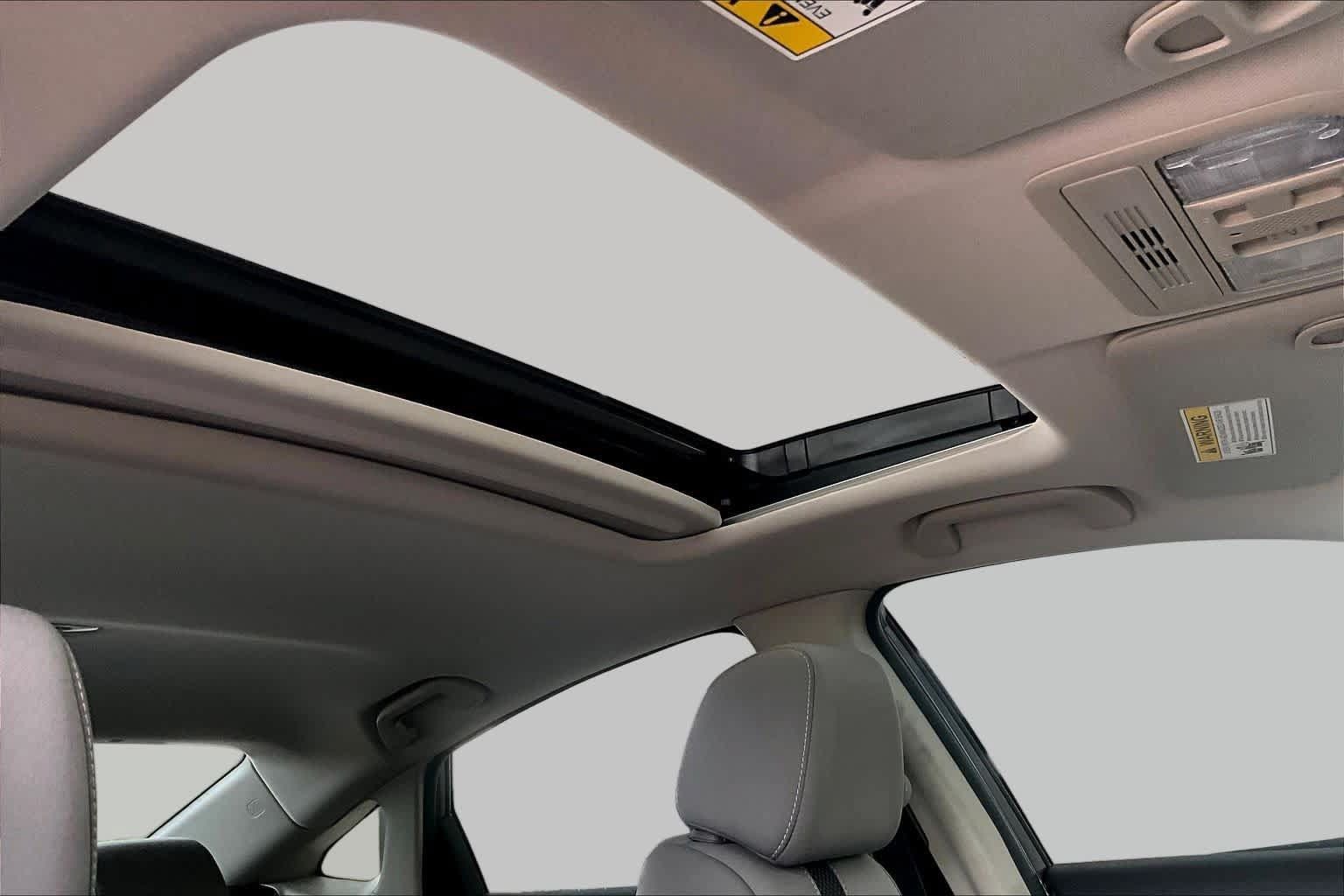 Used 2019 Honda Civic EX image 14