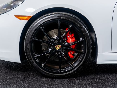 Used 2022 Porsche 718 Boxster S image 21