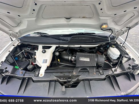 Used 2013 Chevrolet Express 1500 RWD image 12