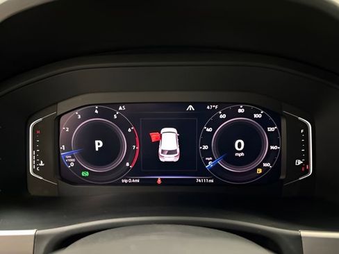 Used 2020 Volkswagen Atlas Cross Sport SEL image 15