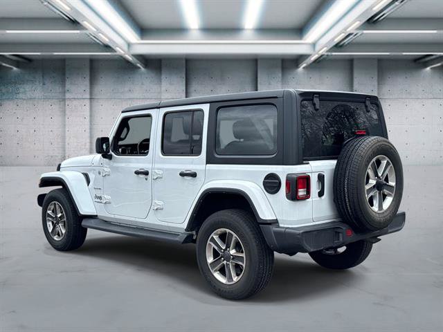 Used 2022 Jeep Wrangler Unlimited Sahara AWD/4WD image 5