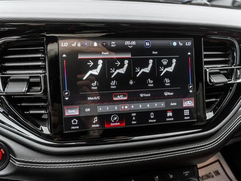 Used 2021 Dodge Durango SRT Hellcat w/ Trailer Tow Group IV AWD/4WD image 21
