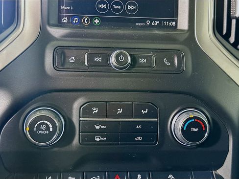 Used 2025 Chevrolet Silverado 2500 Custom w/ Custom Value Package image 26