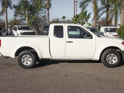 Used 2018 Nissan Frontier S image 10