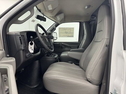 New 2025 Chevrolet Express 2500 w/ Driver Convenience Package image 20